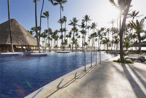 4 фото отеля Barcelo Bavaro Beach 5* 