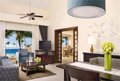 7 фото отеля Dreams Palm Beach Punta Cana 5* 