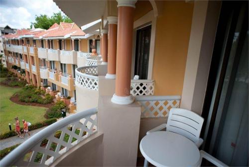 2 фото отеля Viva Wyndham Dominicus Palace 4* 