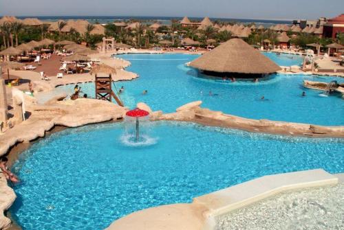 8 фото отеля Laguna Vista Beach Resort 5* 