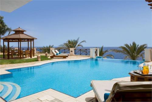 8 фото отеля Movenpick Sharm El Sheikh 5* 