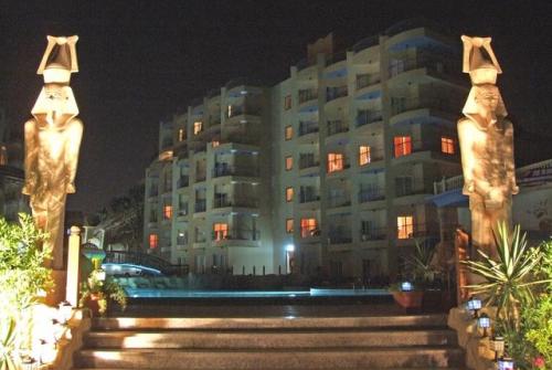 5 фото отеля Sphinx Resort Hotel 5* 