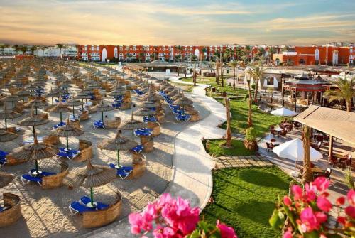 4 фото отеля Sunrise Garden Beach 5* 