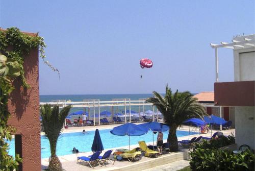 5 фото отеля Adele Beach 3* 