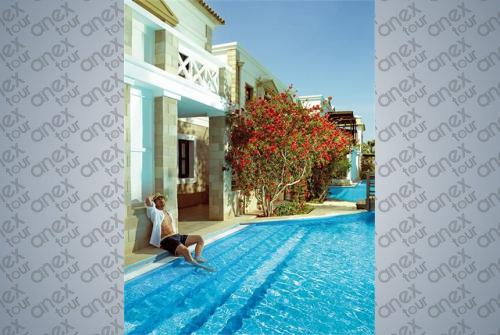 5 фото отеля Aldemar Royal Mare Suites 5* 