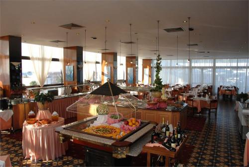 5 фото отеля Belair Beach Hotel 4* 