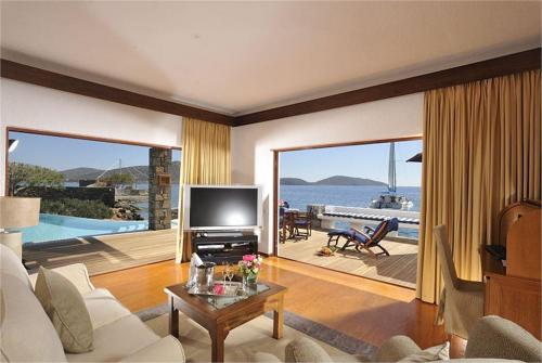 58 фото отеля Elounda Beach Prem Gold Sport 5* 