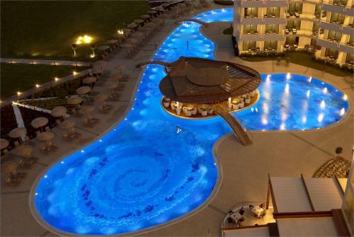 4 фото отеля Elysium Resort & Spa 5* 