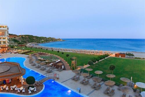 6 фото отеля Elysium Resort & Spa 5* 