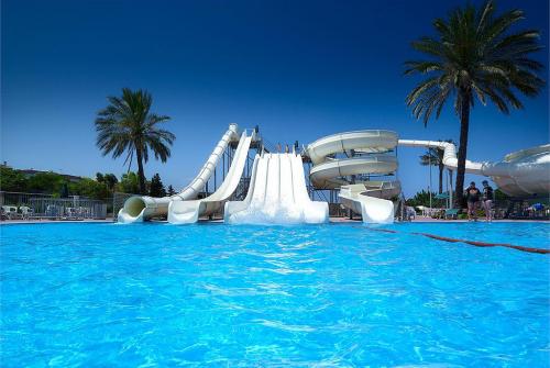 6 фото отеля Family World Aqua Beach Matoula Complex 4* 