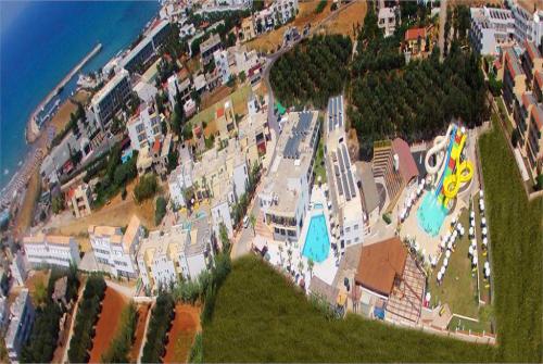 2 фото отеля Gouves Water Park Holiday Resort 4* 