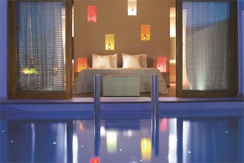 27 фото отеля Grecotel Amirandes 5* 