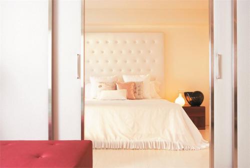 11 фото отеля Grecotel Amirandes Suites 5* 