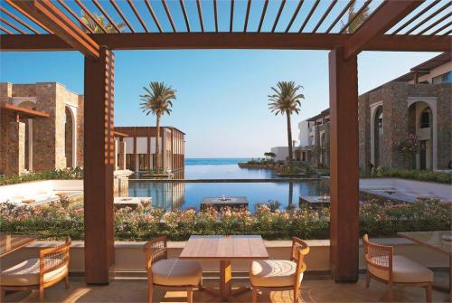 3 фото отеля Grecotel Amirandes Suites 5* 