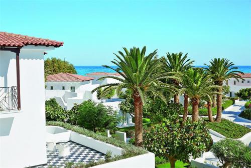 13 фото отеля Grecotel Caramel Boutique Resort 5* 