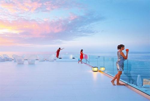 26 фото отеля Grecotel White Palace Luxury Resort 5* 