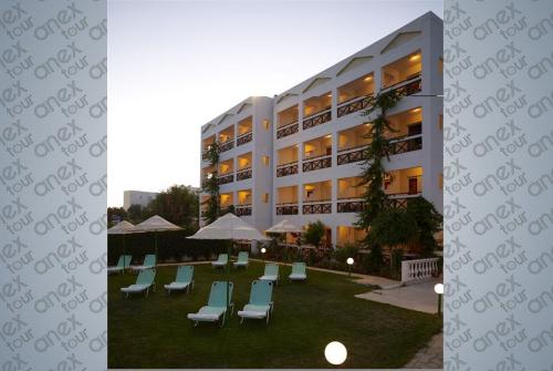 4 фото отеля Hersonissos Palace 5* 