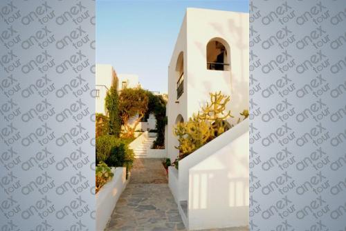 28 фото отеля Hersonissos Village 4* 