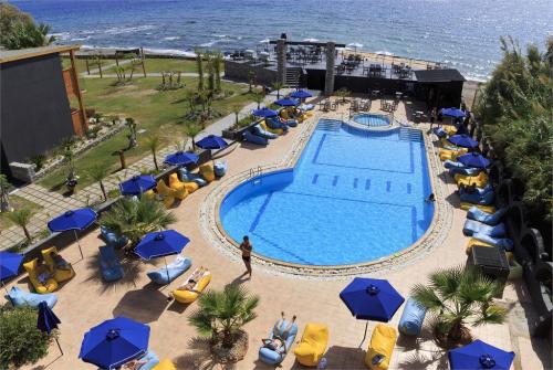 4 фото отеля Medblue Lardos Hotel 4* 