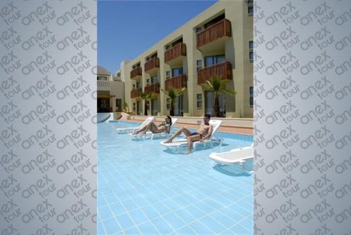 8 фото отеля Santa Marina Plaza 5* 