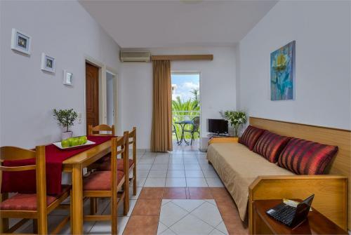 16 фото отеля Smartline Rethymno Residence 4* 