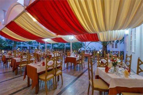 30 фото отеля Smartline Rethymno Residence 4* 