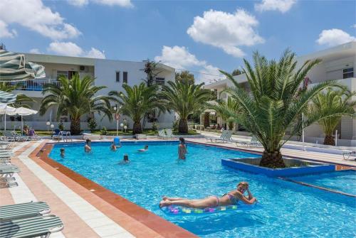 8 фото отеля Smartline Rethymno Residence 4* 