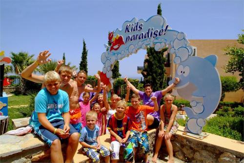 41 фото отеля Smartline The Village Resort & Waterpark 4* 