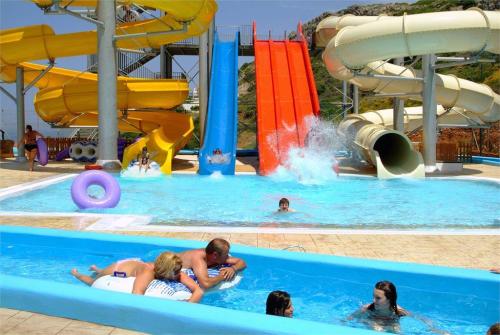 49 фото отеля Smartline The Village Resort & Waterpark 4* 