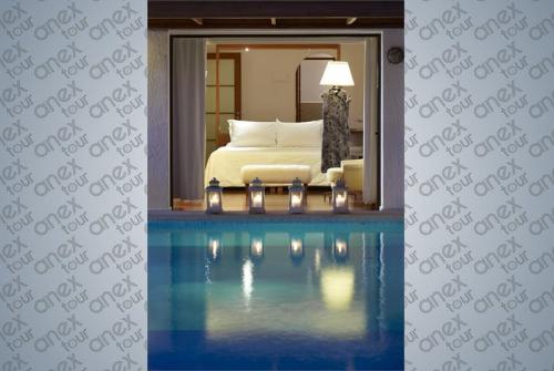 22 фото отеля St Nicolas Bay Resort Hotel & Villas 5* 