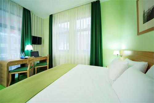 8 фото отеля Tulip Inn Rosa Khutor 3* 