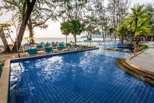 34 фото отеля Khaolak Emerald Beach Resort & Spa 4* 