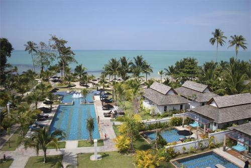 7 фото отеля Pullman Khao Lak Katiliya Resort & Villas 5* 