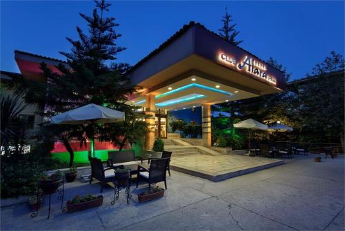 72 фото отеля Alara Park Residence Hotel 5* 