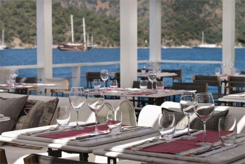 58 фото отеля D-Resort Gocek 4* 