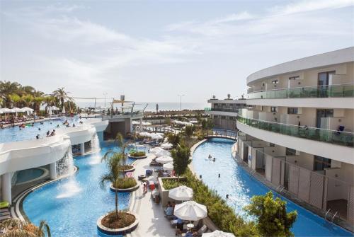 38 фото отеля Long Beach Harmony Hotel 5* 