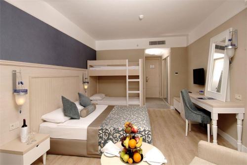 16 фото отеля Seamelia Beach Resort Hotel & Spa 5* 