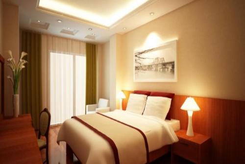 5 фото отеля Golden Sand Hotel 3* 